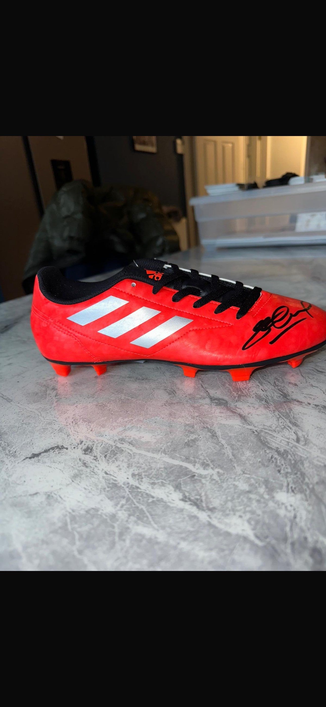 Steven Gerrard signed boot